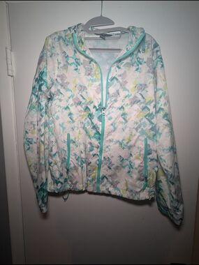 Eddie Bauer Women's Teal, White & Lime Printed Hooded Windbreaker